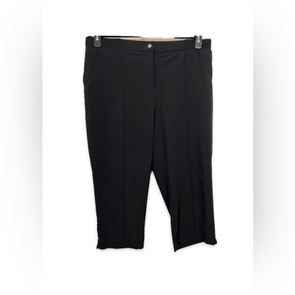 Weekends by Chico’s Size 2.5 Athletic Black Capri Pants Women’s Size 12
